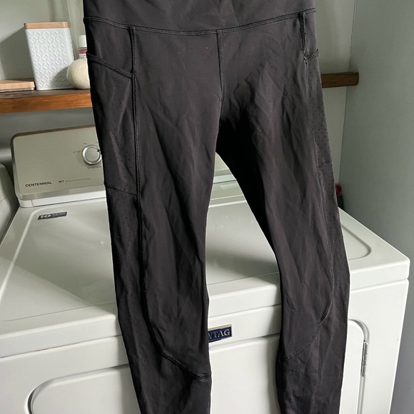 Lululemon tights - Picture 2 of 6